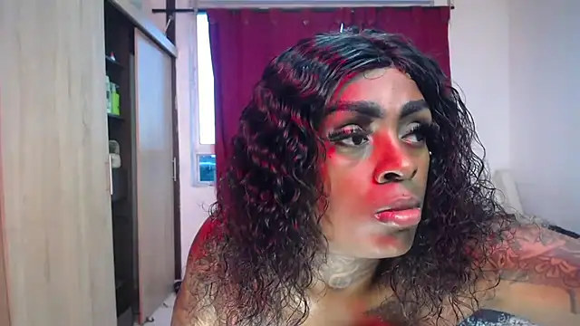 Snapshot of pink_7777 chatting on 01-18-26, 11:19 pink 7777 online show from 01-18-26, 11:19