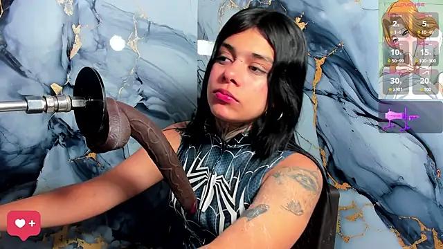 Snapshot of Emily_Evo chatting on 09-14-25, 11:37 Emily Evo online show from 09-14-25, 11:37