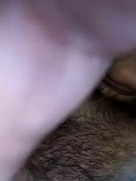 Snapshot of LeoMaduroSP chatting on 09-11-25, 03:28 LeoMaduroSP online show from 09-11-25, 03:28