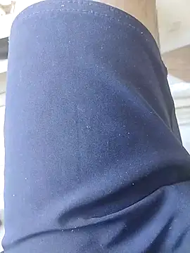 Snapshot of LeoMaduroSP chatting on 09-14-25, 03:55 LeoMaduroSP online show from 09-14-25, 03:55