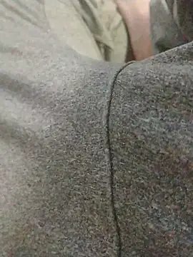 Snapshot of LeoMaduroSP chatting on 11-13-25, 03:49 LeoMaduroSP online show from 11-13-25, 03:49