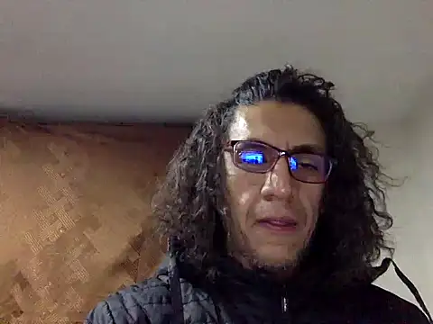Snapshot of JotaXtremoDuro chatting on 12-23-25, 06:22 JotaXtremoDuro online show from 12-23-25, 06:22