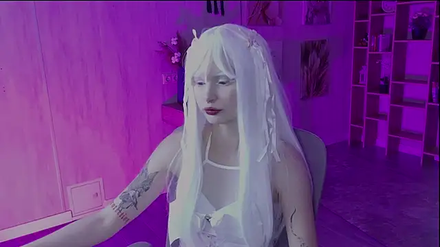 Snapshot of AvaDaviis chatting on 10-12-25, 07:51 AvaDaviis online show from 10-12-25, 07:51