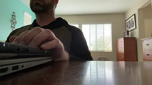 Snapshot of spongers1402 chatting on 03-10-26, 09:42 spongers1402 online show from 03-10-26, 09:42