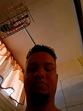 Snapshot of Boylatinn chatting on 10-04-25, 06:28 Boylatinn online show from 10-04-25, 06:28