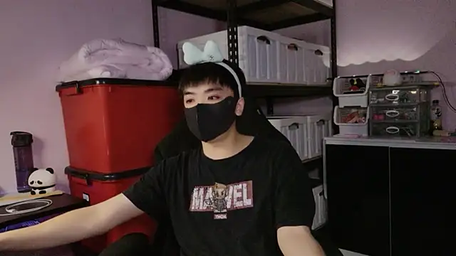 Snapshot of doggyman523 chatting on 09-11-25, 03:45 doggyman523 online show from 09-11-25, 03:45