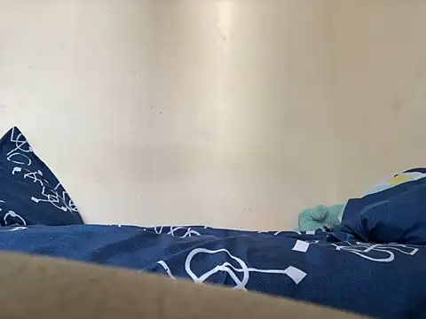 Snapshot of Cesar_Augusto chatting on 09-15-25, 01:55 Cesar Augusto online show from 09-15-25, 01:55