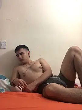 Snapshot of Cesar_Augusto chatting on 09-19-25, 01:18 Cesar Augusto online show from 09-19-25, 01:18