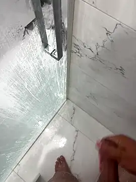 Snapshot of rbakkk chatting on 10-06-25, 06:22 rbakkk online show from 10-06-25, 06:22