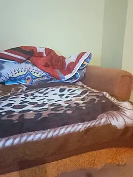 Snapshot of Ivaemi1 chatting on 10-05-25, 05:55 Ivaemi1 online show from 10-05-25, 05:55