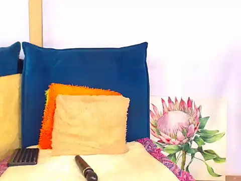 Snapshot of SexyScarlet101 chatting on 11-26-25, 06:31 SexyScarlet101 online show from 11-26-25, 06:31