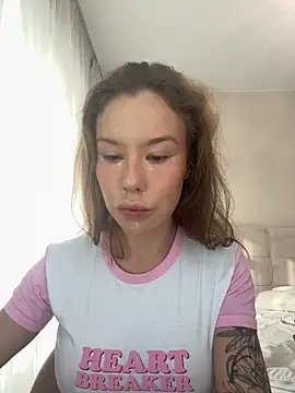 Snapshot of Ashley_Roys chatting on 09-28-25, 11:15 Ashley Roys online show from 09-28-25, 11:15