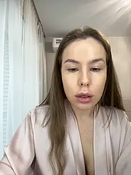 Snapshot of Ashley_Roys chatting on 11-30-25, 10:19 Ashley Roys online show from 11-30-25, 10:19