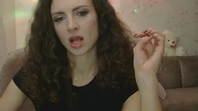 Amber Carrol online show from 12-17-25, 05:19