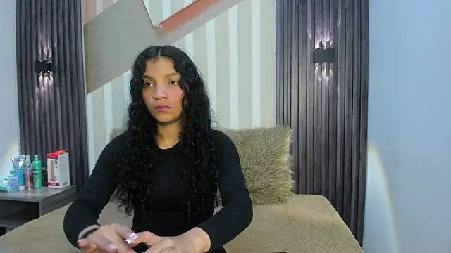 Snapshot of LittleeStar chatting on 06-06-26, 11:48 LittleeStar online show from 06-06-26, 11:48