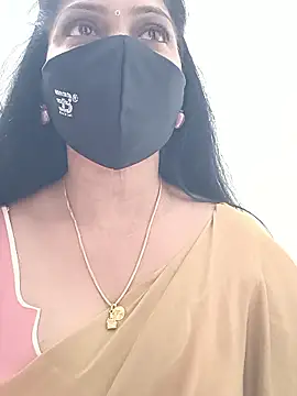 Snapshot of shivani27 chatting on 01-11-26, 09:58 shivani27 online show from 01-11-26, 09:58