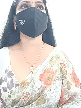 Snapshot of shivani27 chatting on 03-17-26, 04:10 shivani27 online show from 03-17-26, 04:10