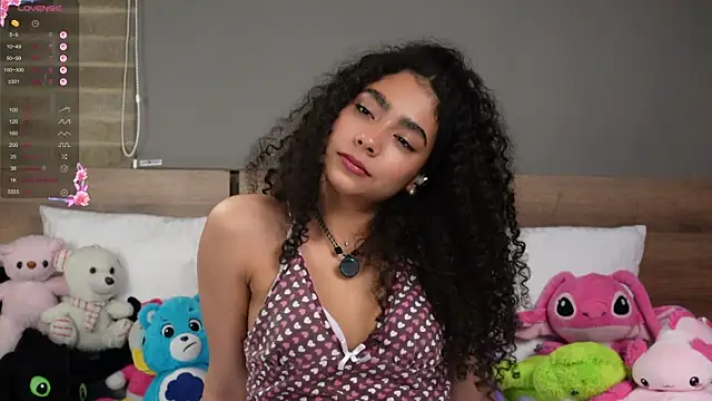 Victoria Curly online show from 11-22-25, 03:05