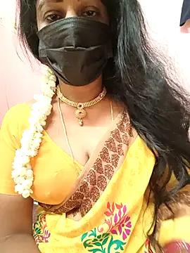 Snapshot of sana-99 chatting on 05-09-26, 01:11 sana-99 online show from 05-09-26, 01:11