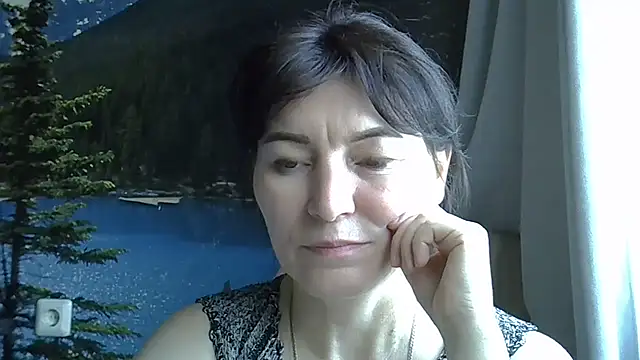 Snapshot of Krystal_82 chatting on 03-20-26, 03:39 Krystal 82 online show from 03-20-26, 03:39