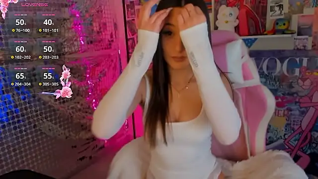 Snapshot of Lillie_Miller chatting on 01-13-26, 03:34 Lillie Miller online show from 01-13-26, 03:34