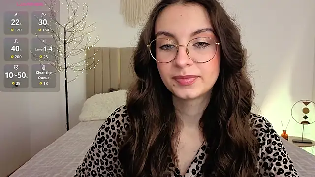 Snapshot of Real_cutie1 chatting on 06-15-26, 12:40 Real cutie1 online show from 06-15-26, 12:40