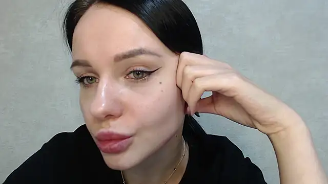 Snapshot of Blair_Yates chatting on 02-25-26, 02:32 Blair Yates online show from 02-25-26, 02:32