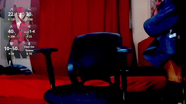 Snapshot of blondehot5v chatting on 01-19-26, 12:31 blondehot5v online show from 01-19-26, 12:31