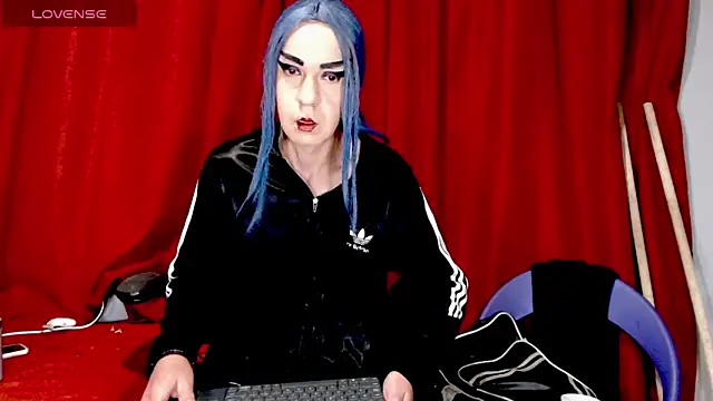 Snapshot of blondehot5v chatting on 02-26-26, 11:53 blondehot5v online show from 02-26-26, 11:53