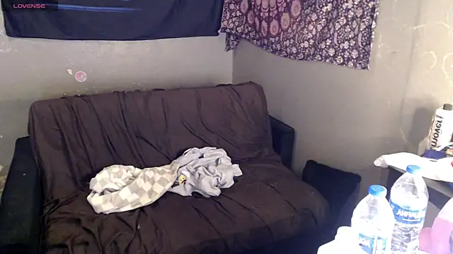 London Ray online show from 03-15-26, 03:23