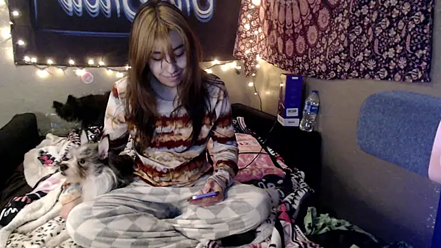 Snapshot of London_Ray chatting on 06-23-26, 11:25 London Ray online show from 06-23-26, 11:25