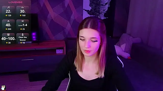 Sandy Belle online show from 09-24-25, 08:01