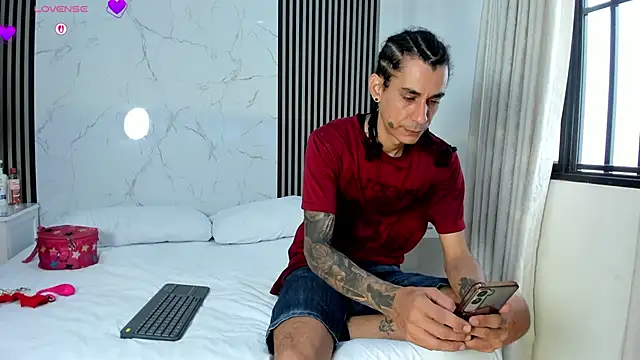 JackAndRosse  online show from 03-10-26, 02:11