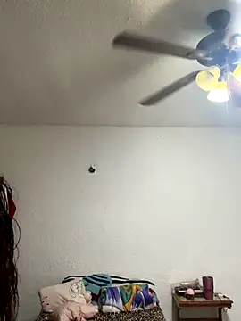 Snapshot of Nia_Desire chatting on 11-28-25, 06:49 Nia Desire online show from 11-28-25, 06:49