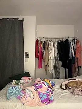 Snapshot of Nia_Desire chatting on 01-16-26, 05:33 Nia Desire online show from 01-16-26, 05:33