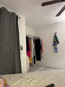 Snapshot of Nia_Desire chatting on 03-13-26, 07:48 Nia Desire online show from 03-13-26, 07:48