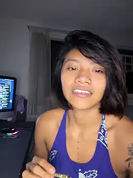Snapshot of Nia_Desire chatting on 06-02-26, 08:49 Nia Desire online show from 06-02-26, 08:49