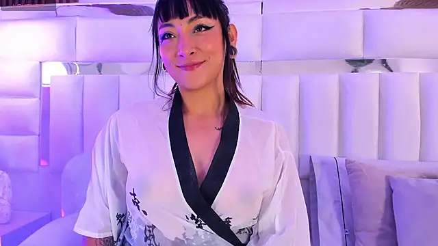 im kasumi online show from 10-21-25, 01:56