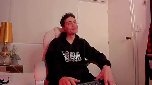 dark sun302 online show from 10-05-25, 09:02