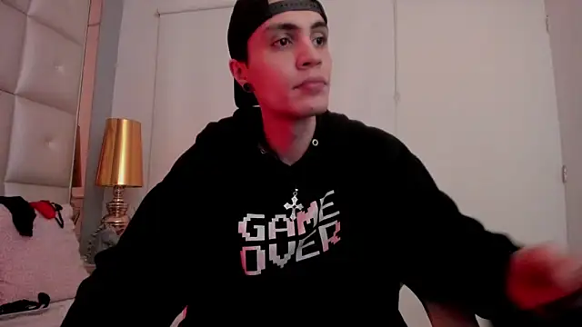 dark sun302 online show from 10-22-25, 03:07