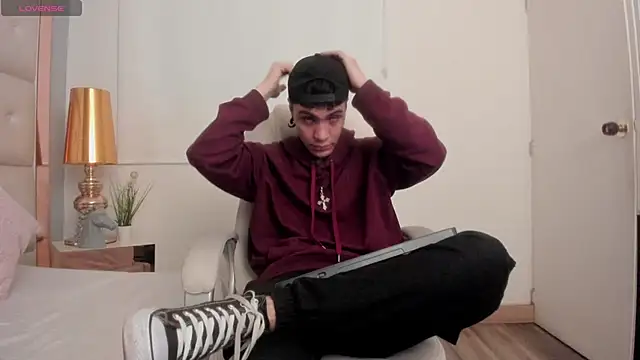 dark sun302 online show from 11-16-25, 08:58