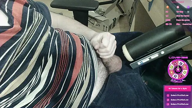 Snapshot of crocbite chatting on 02-05-26, 04:22 crocbite online show from 02-05-26, 04:22