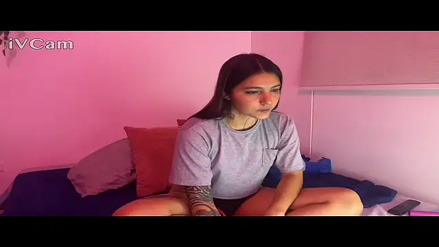 Snapshot of SurpriseMadlicia chatting on 09-12-25, 03:50 SurpriseMadlicia online show from 09-12-25, 03:50