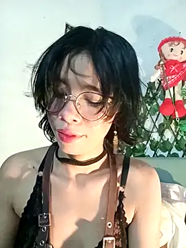 dolliette24 online show from 12-21-25, 09:22