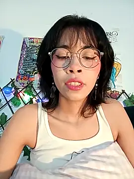 dolliette24 online show from 03-17-26, 05:44