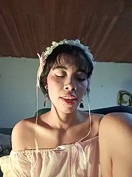 Snapshot of dolliette24 chatting on 06-19-26, 01:04 dolliette24 online show from 06-19-26, 01:04