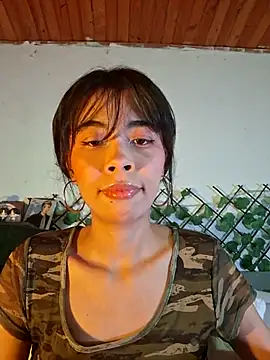 Snapshot of dolliette24 chatting on 07-21-26, 03:31 dolliette24 online show from 07-21-26, 03:31