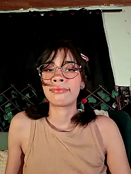 Snapshot of dolliette24 chatting on 08-02-26, 02:32 dolliette24 online show from 08-02-26, 02:32