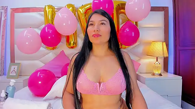 KarinaGomezxxx online show from 10-08-25, 02:14