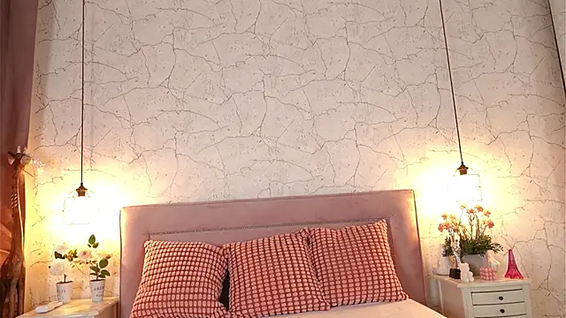 Snapshot of ChannelAngeless chatting on 06-12-26, 02:16 ChannelAngeless online show from 06-12-26, 02:16